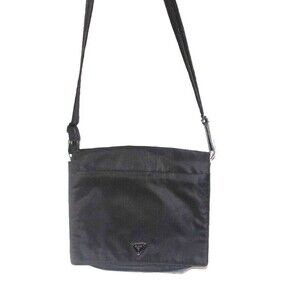 Vintage Guess Messenger Bag Black Nylon Crossbody Bag 90’s Top Flap